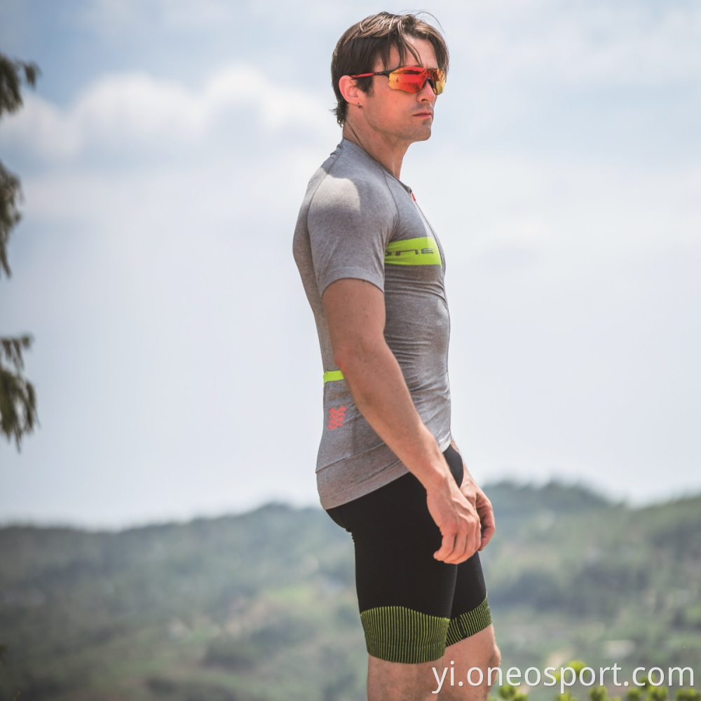 Mens Seamless Cycling Jersey